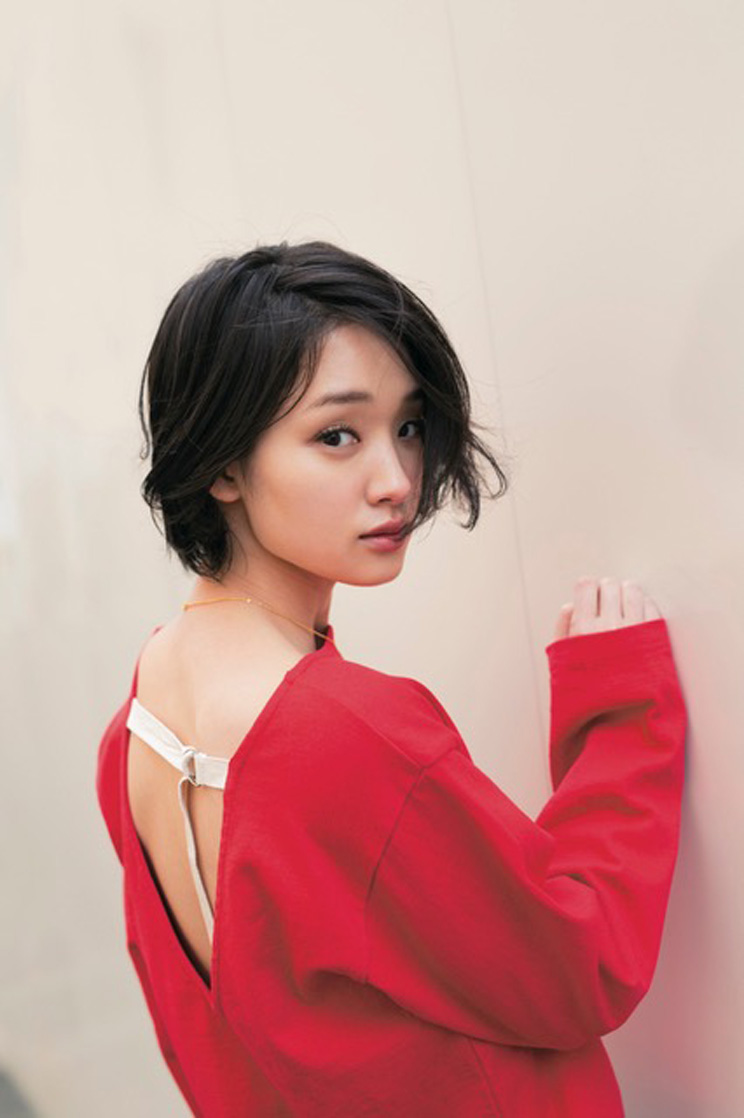 taterugirls_vol6_02